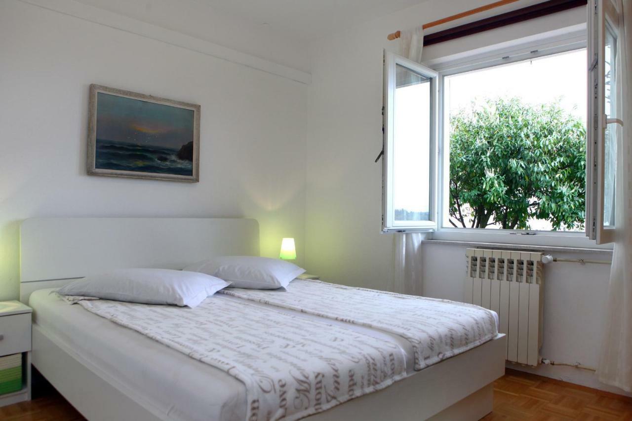 Peaceful Family Apartments Jasna Portoroz Exterior photo